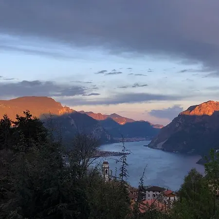 Bellagio Bellavista Di Betty Holiday home *